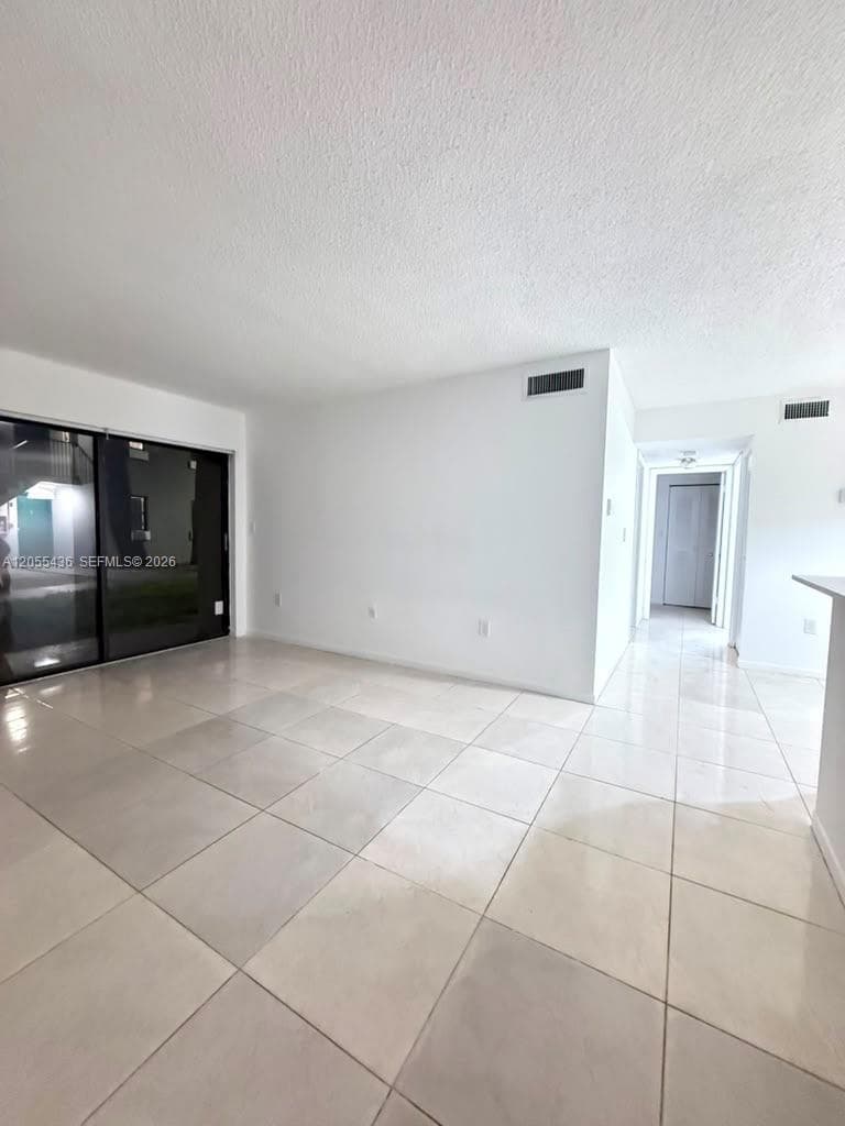 7090 NW 179th St # 107, Hialeah, FL 33015 photo 12
