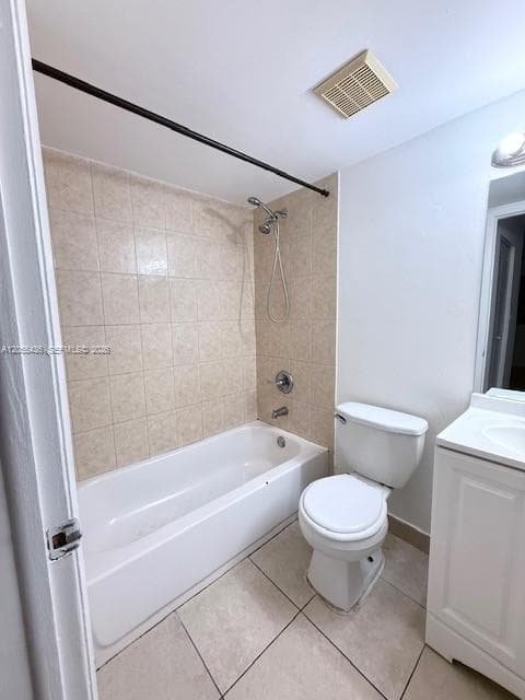 7090 NW 179th St # 107, Hialeah, FL 33015 photo 10