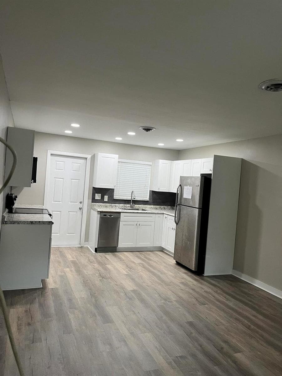 4250 NW 21st Avenue, Oakland Park, FL 33309 photo 9