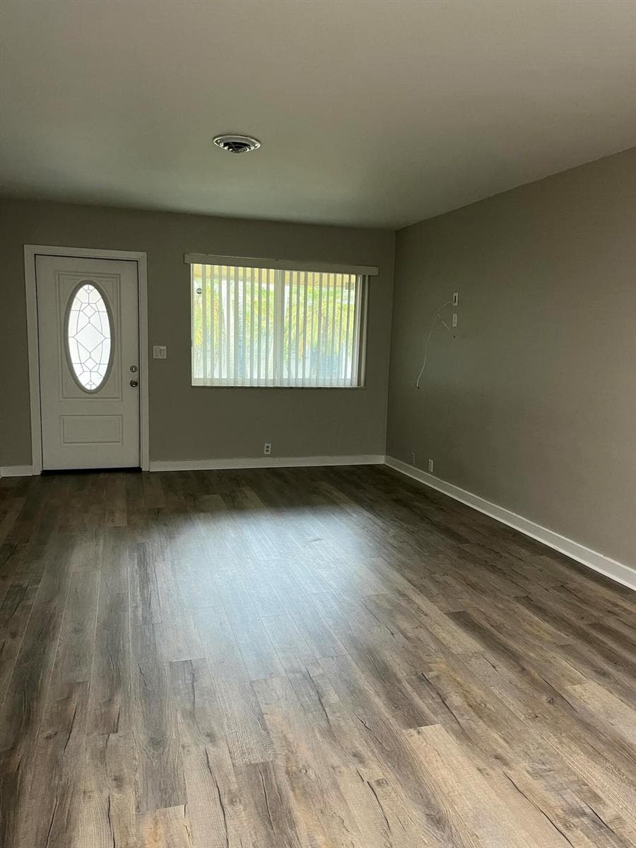 4250 NW 21st Avenue, Oakland Park, FL 33309 photo 8