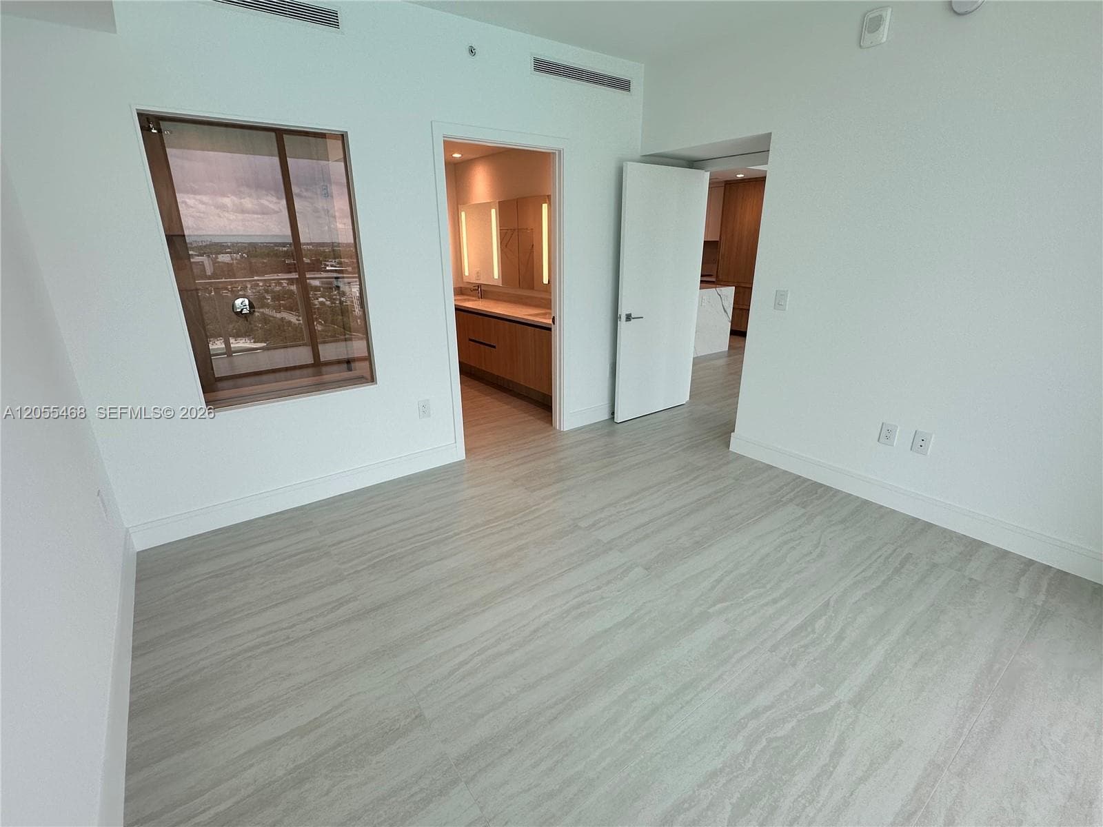 2411 Laguna Cir # 1407, North Miami, FL 33181 photo 13