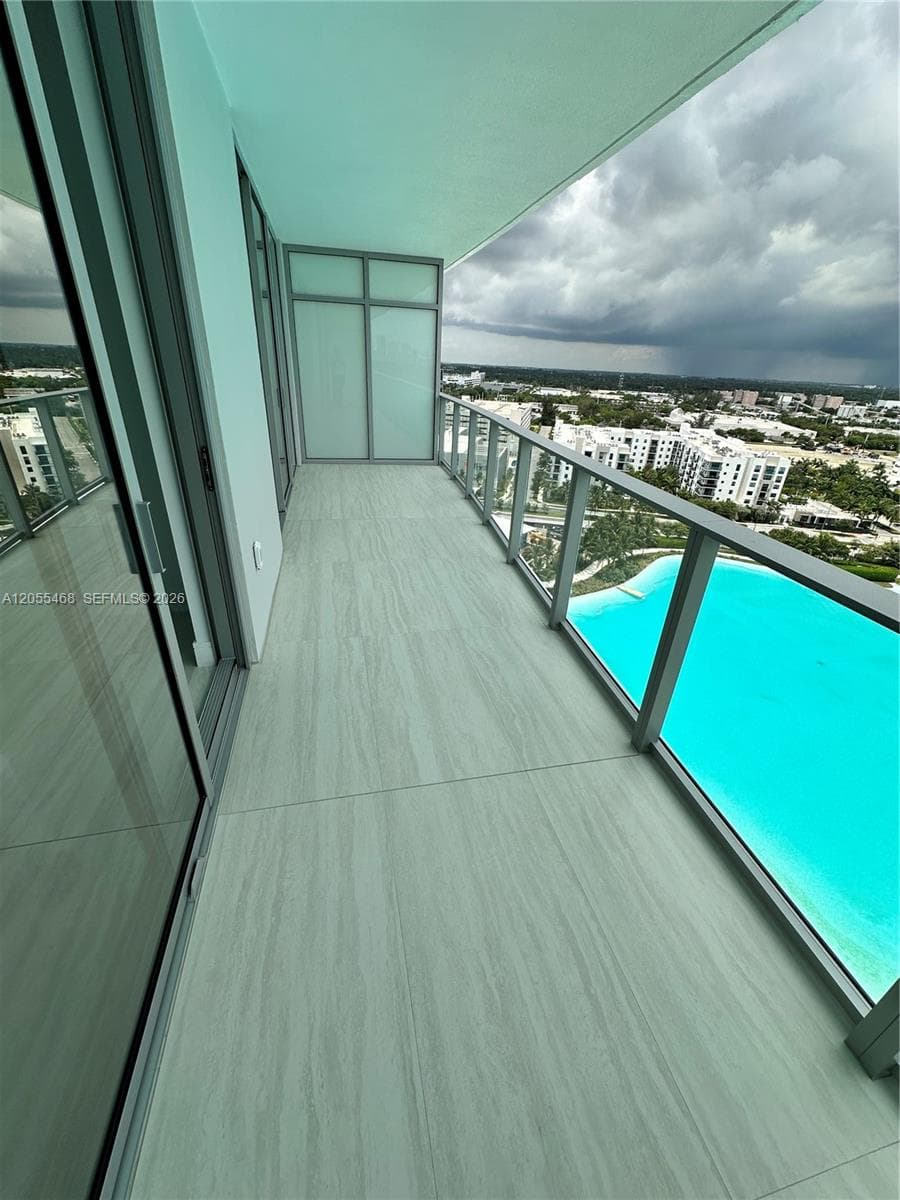 2411 Laguna Cir # 1407, North Miami, FL 33181 photo 7