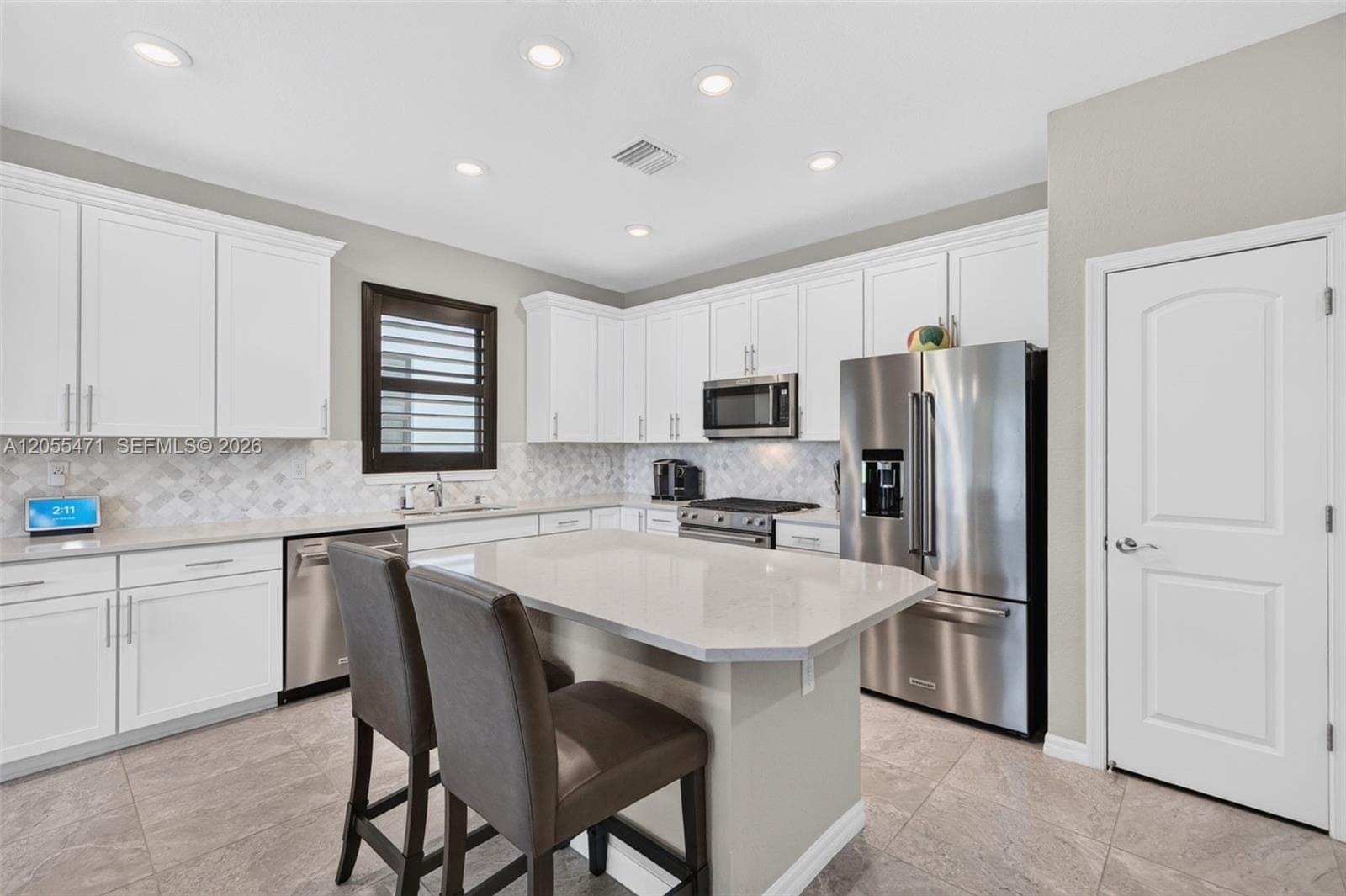 4460 Gramercy Dr, Oakland Park, FL 33309 photo 11