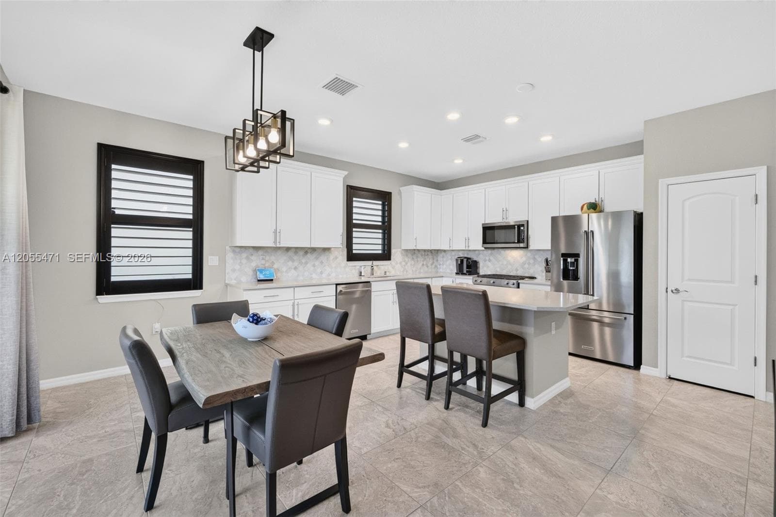 4460 Gramercy Dr, Oakland Park, FL 33309 photo 8