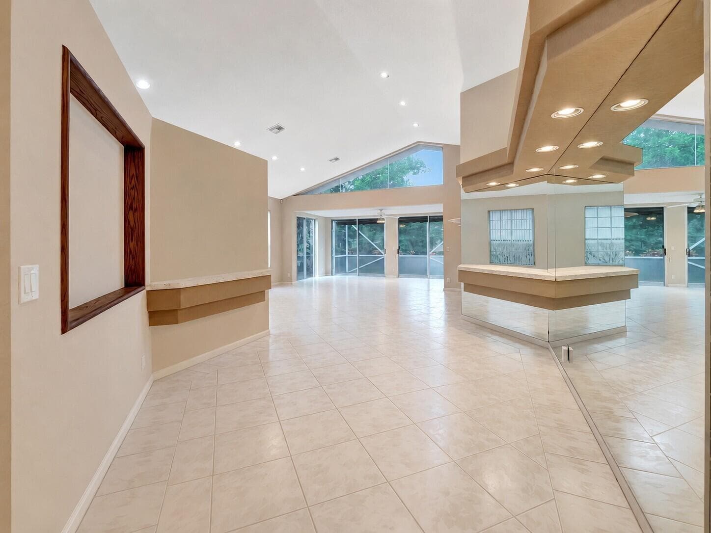 11081 Springbrook Circle, Boynton Beach, FL 33437 photo 9