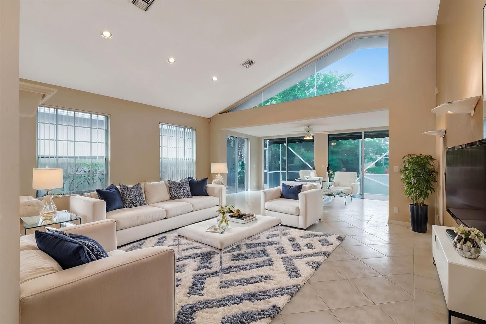 11081 Springbrook Circle, Boynton Beach, FL 33437 photo 10