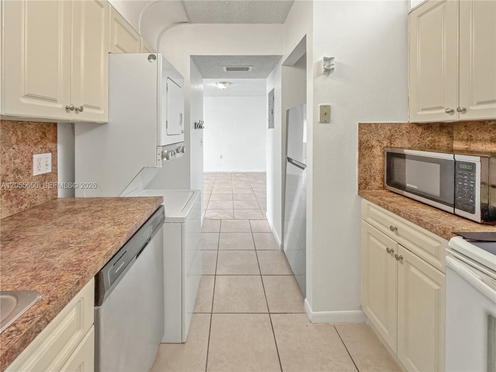 8260 SW 210th St # 309, Cutler Bay, FL 33189 photo 6