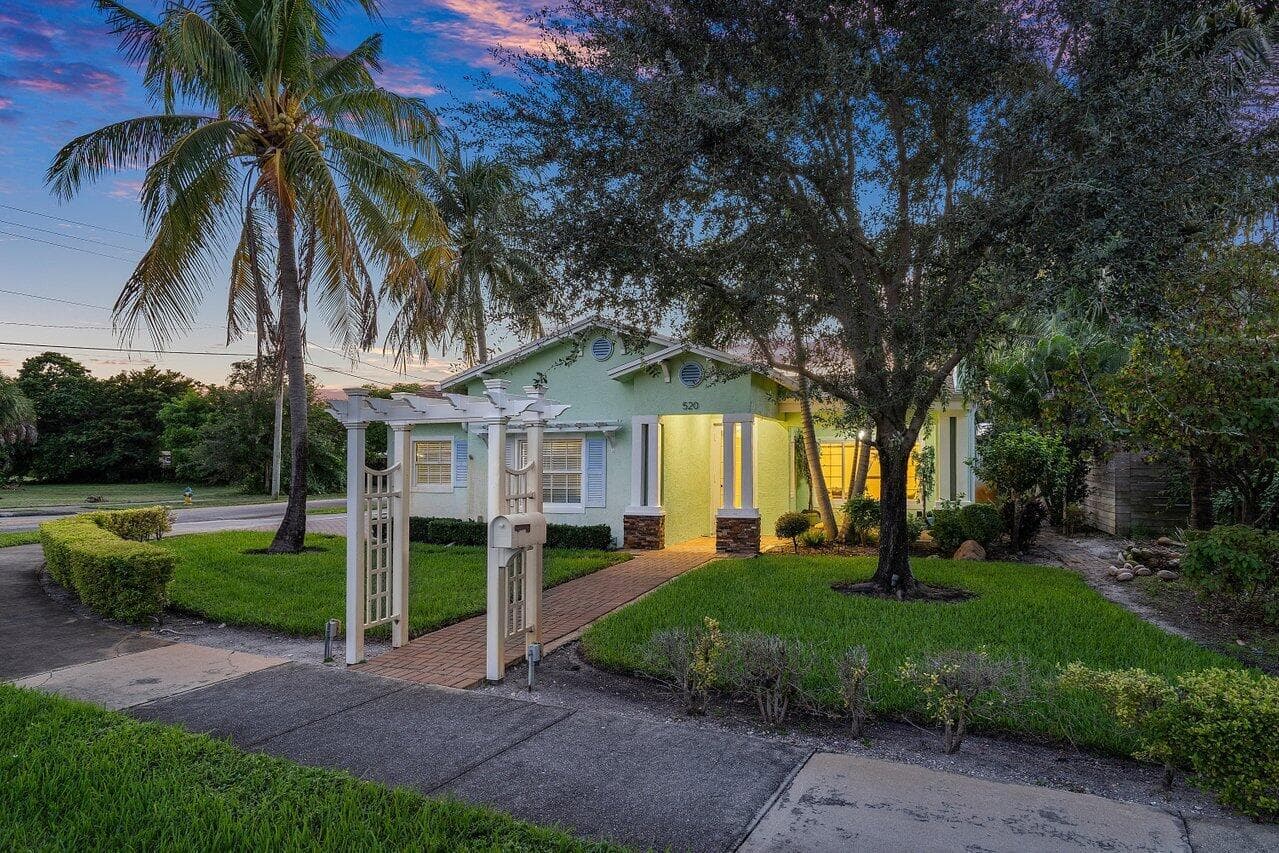 520 NE 3RD Avenue, Delray Beach, FL 33444 photo 9