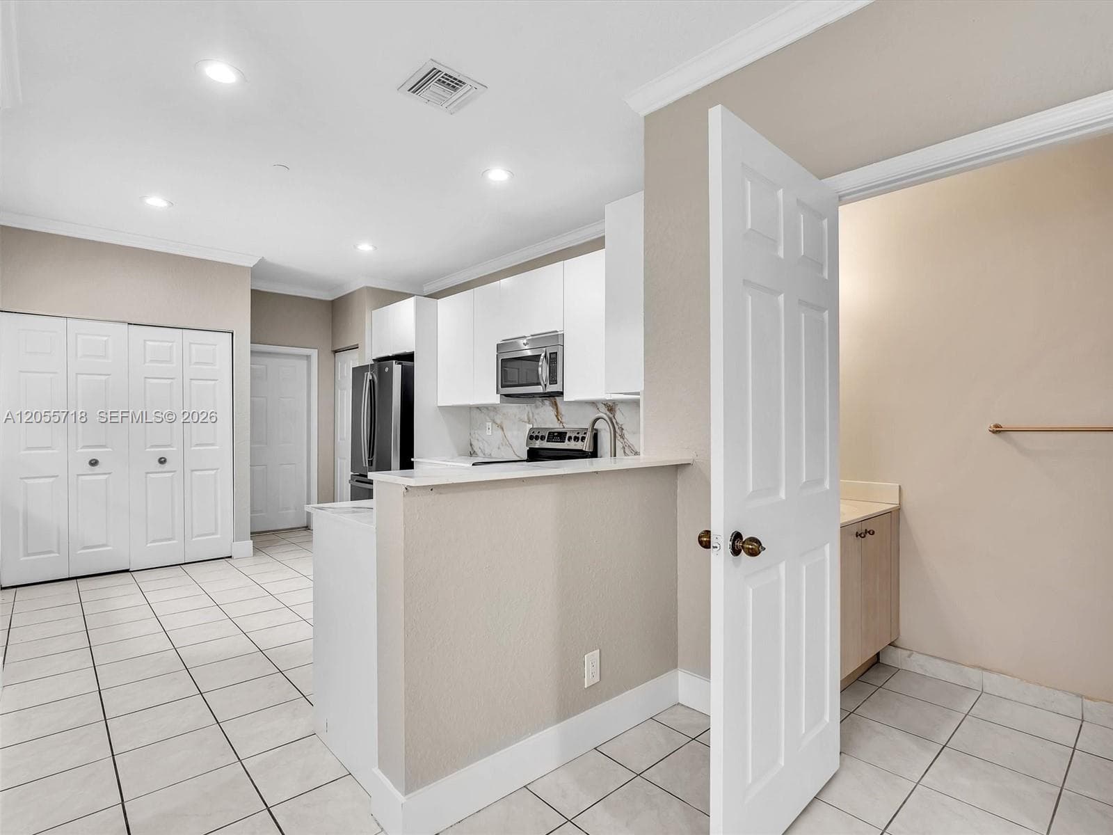 4283 Vineyard Cir # 4283, Weston, FL 33332 photo 13