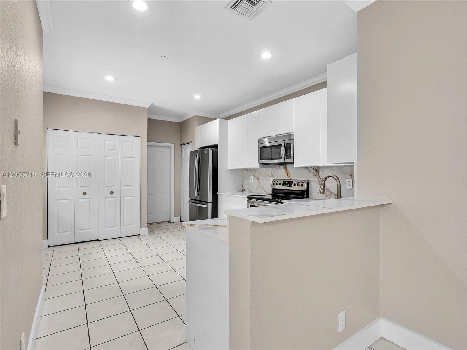 4283 Vineyard Cir # 4283, Weston, FL 33332 photo 9