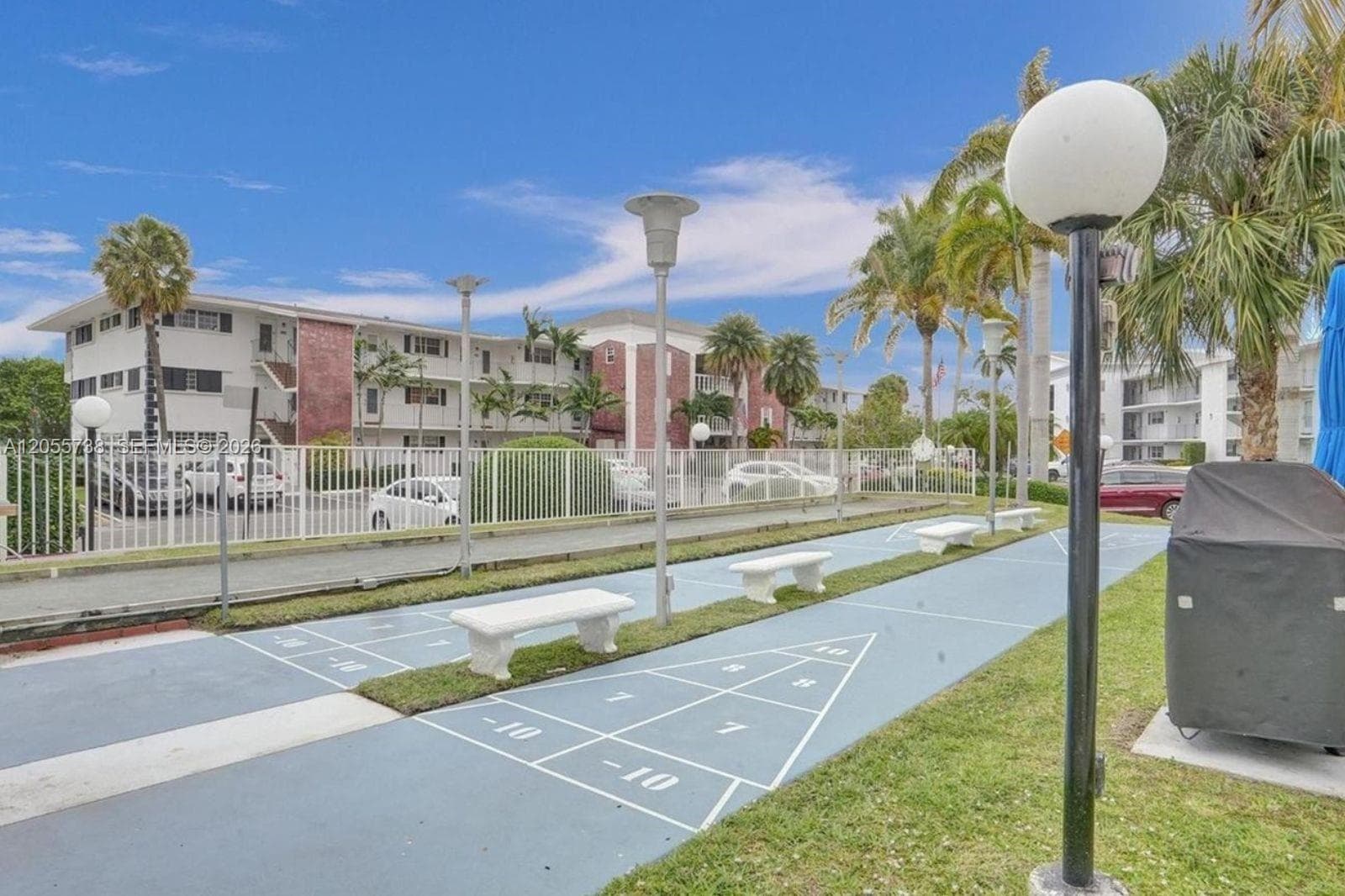 455 Paradise Isle Blvd # 207, Hallandale Beach, FL 33009 photo 7