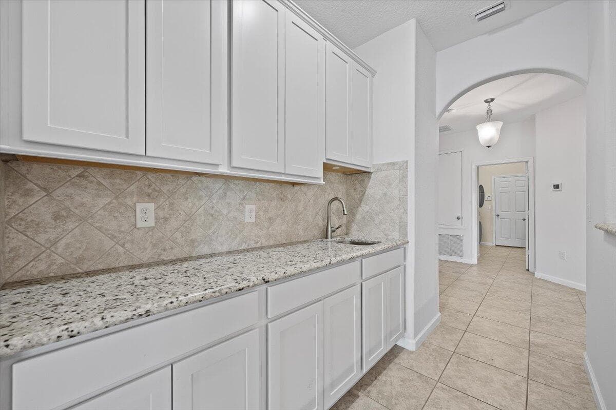 12158 SW AVENTINO Drive, Port St. Lucie, FL 34987 photo 8