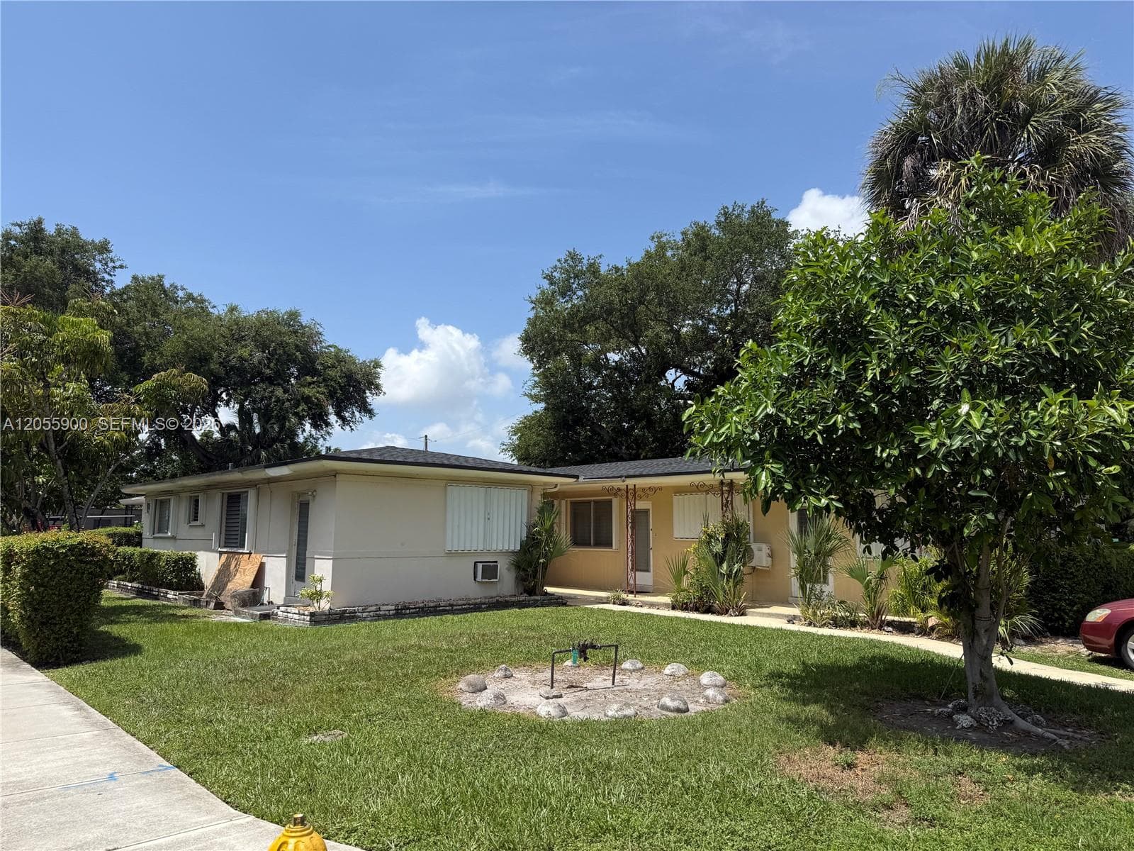 1570 NE 130th St, North Miami, FL 33161 photo 6