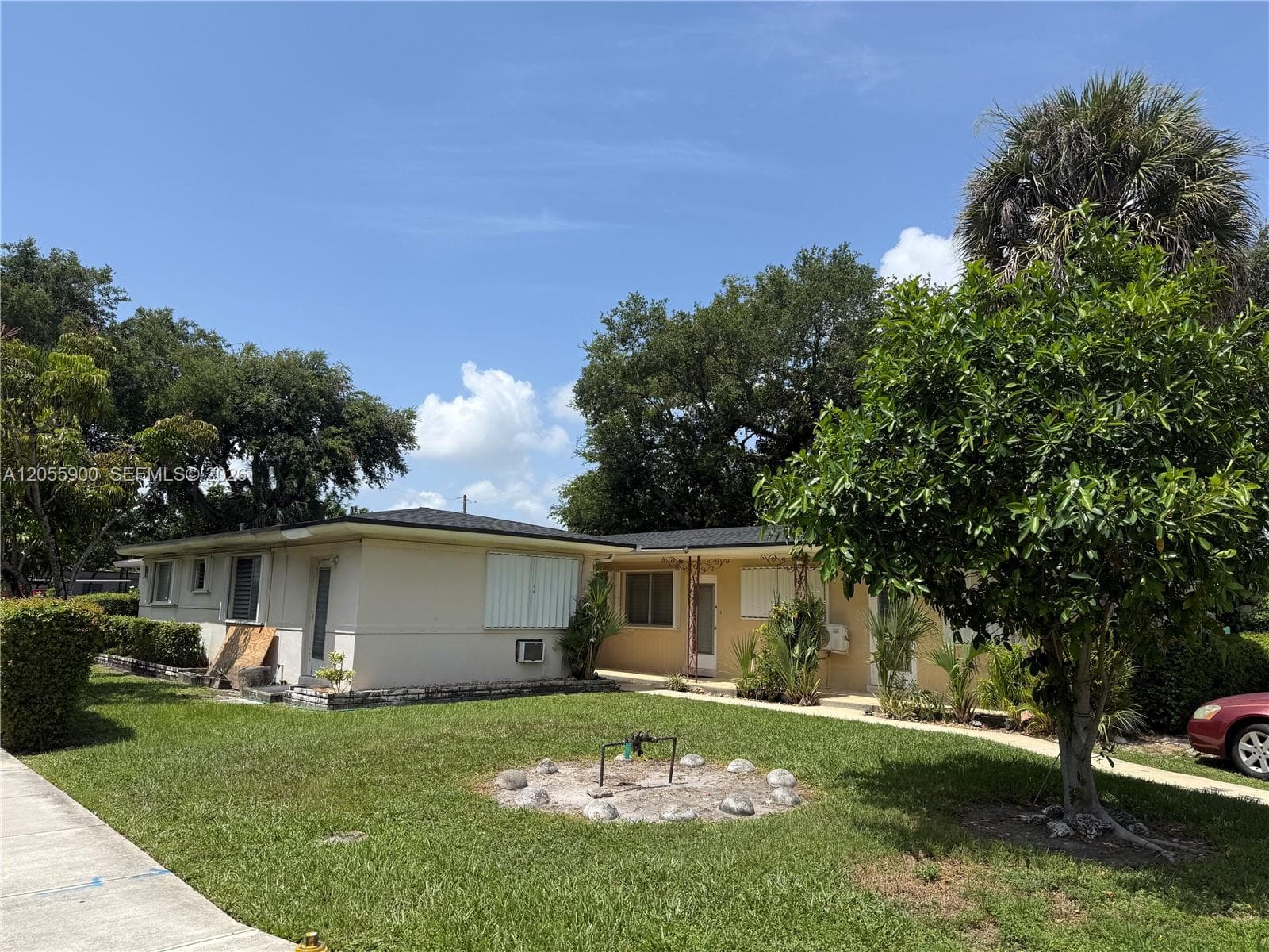 1570 NE 130th St, North Miami, FL 33161 photo 7