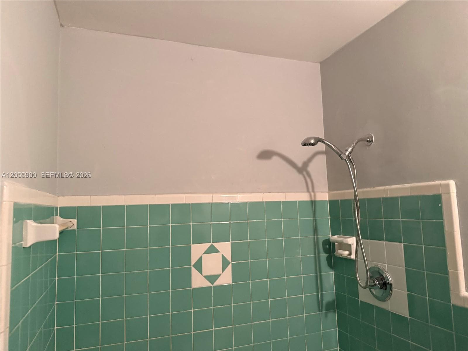 1570 NE 130th St, North Miami, FL 33161 photo 8