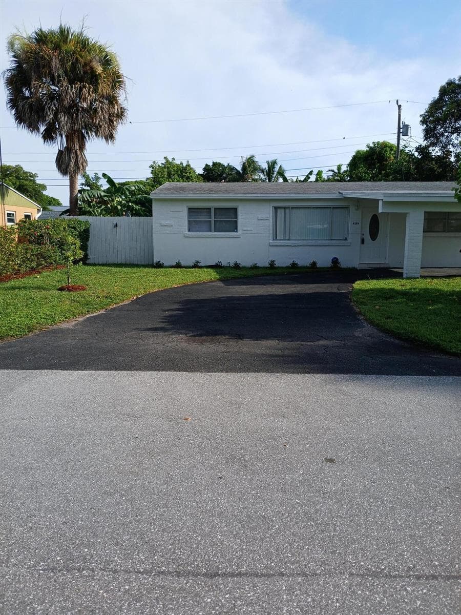 4289 S MARY Circle, Palm Beach Gardens, FL 33410 photo 13