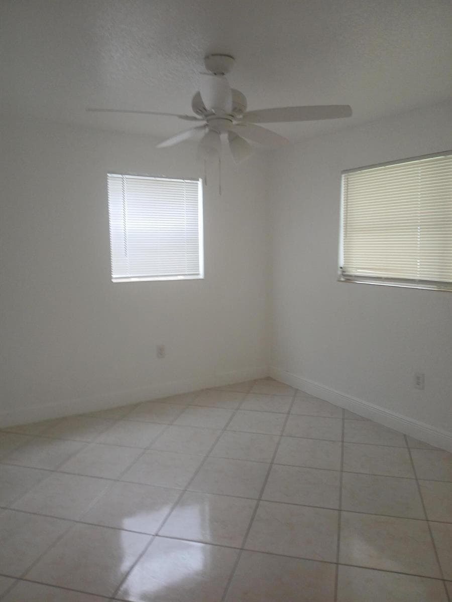 4289 S MARY Circle, Palm Beach Gardens, FL 33410 photo 7