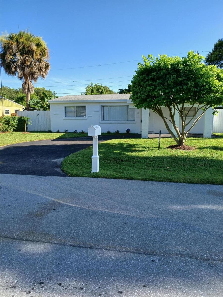 4289 S MARY Circle, Palm Beach Gardens, FL 33410 photo 11