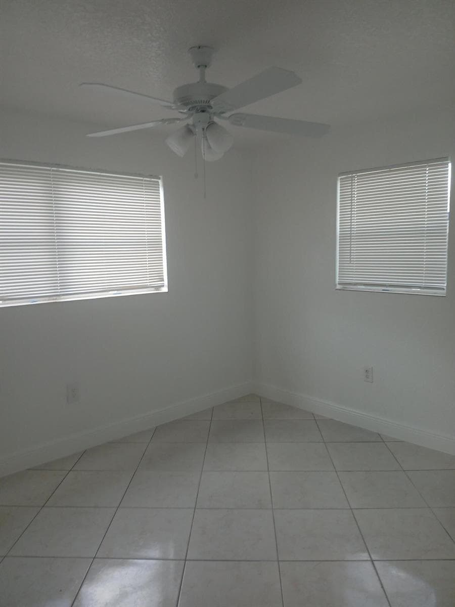 4289 S MARY Circle, Palm Beach Gardens, FL 33410 photo 8