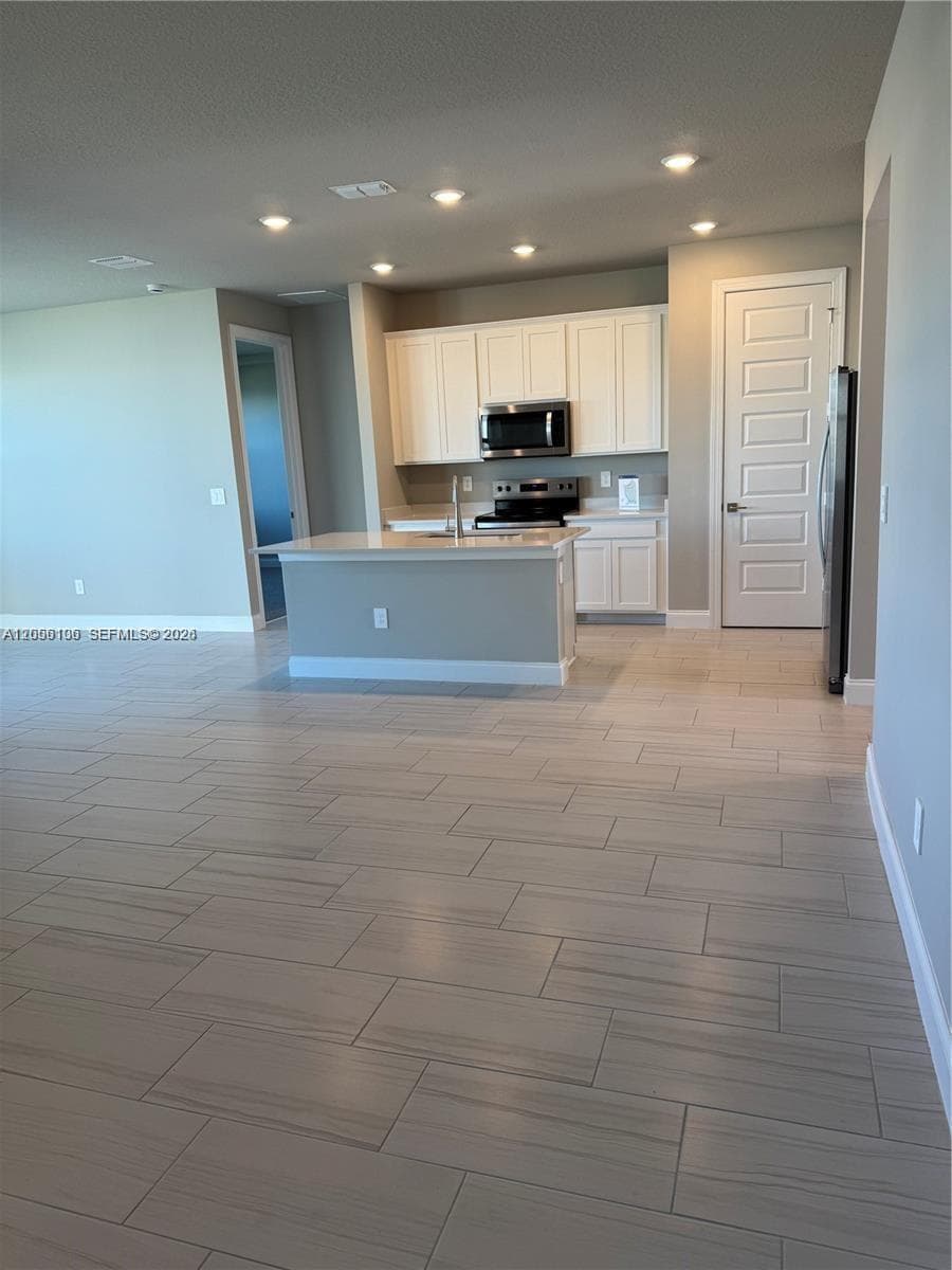 9008 Dahlia Cir, Port St. Lucie, FL 34986 photo 9