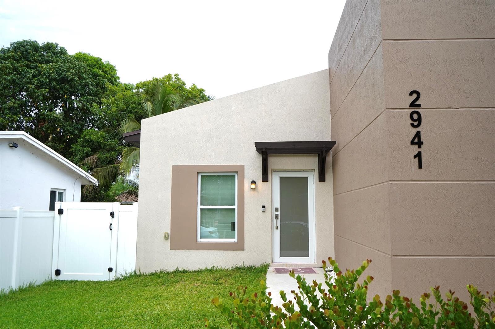 2941 NW 7th Court, Fort Lauderdale, FL 33311 photo 6