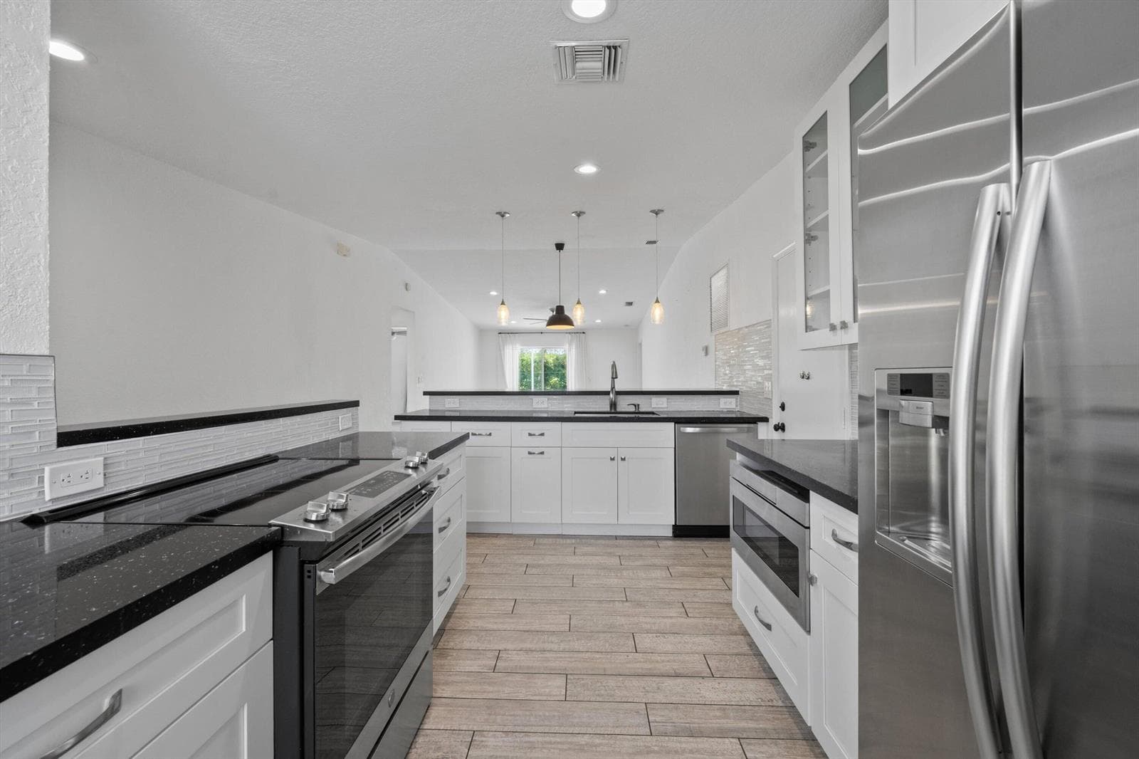 3800 Miramontes Circle, Wellington, FL 33414 photo 9