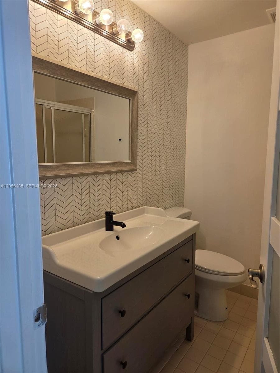 3686 NW 83rd Ln, Sunrise, FL 33351 photo 6
