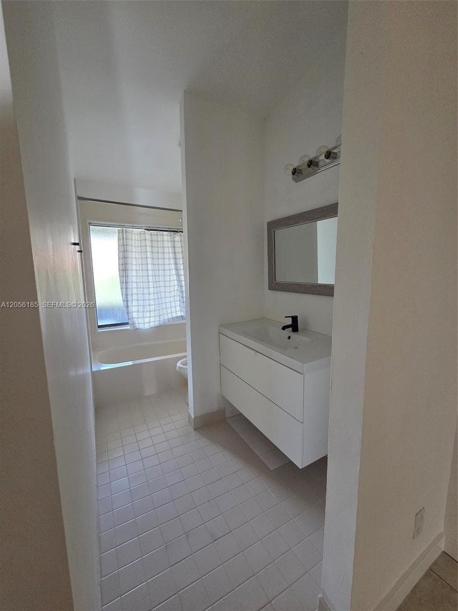 3686 NW 83rd Ln, Sunrise, FL 33351 photo 13