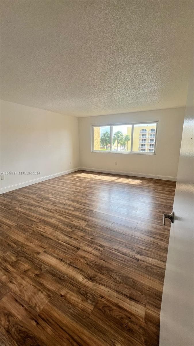 7010 NW 186th St # 5-303, Hialeah, FL 33015 photo 6