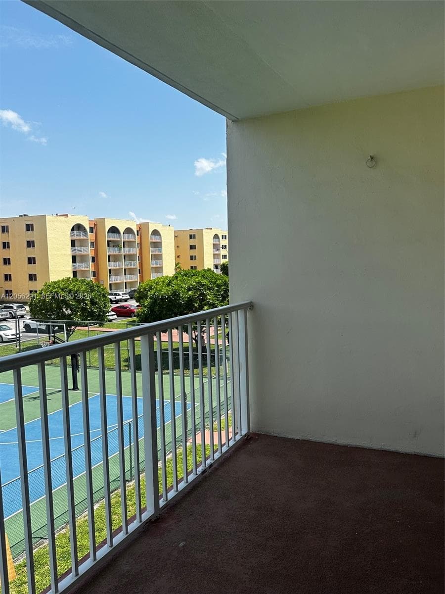 7010 NW 186th St # 5-303, Hialeah, FL 33015 photo 13