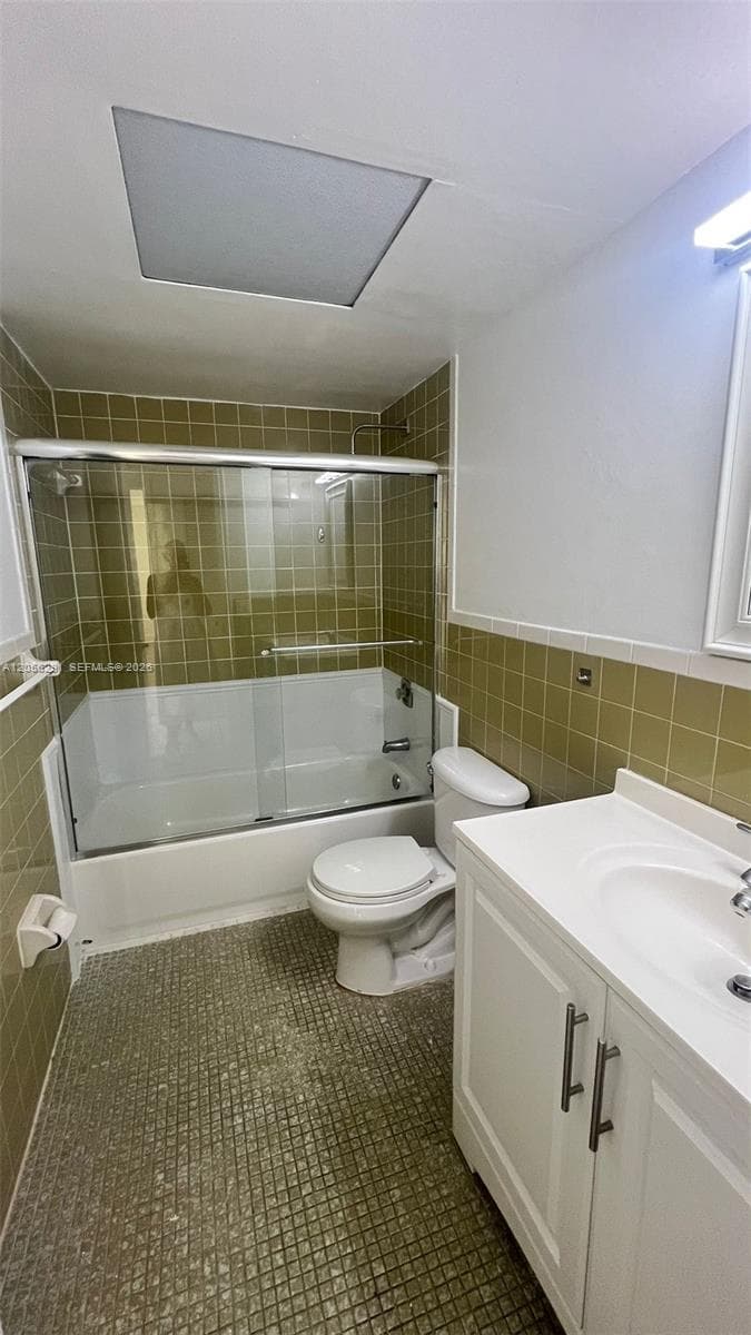 7010 NW 186th St # 5-303, Hialeah, FL 33015 photo 10