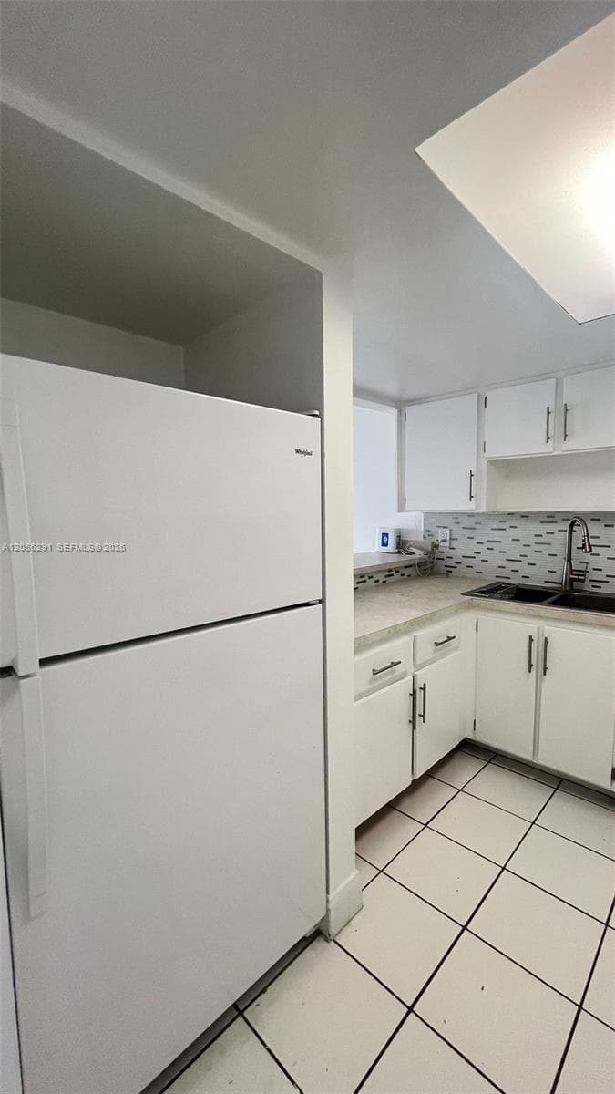 7010 NW 186th St # 5-303, Hialeah, FL 33015 photo 4