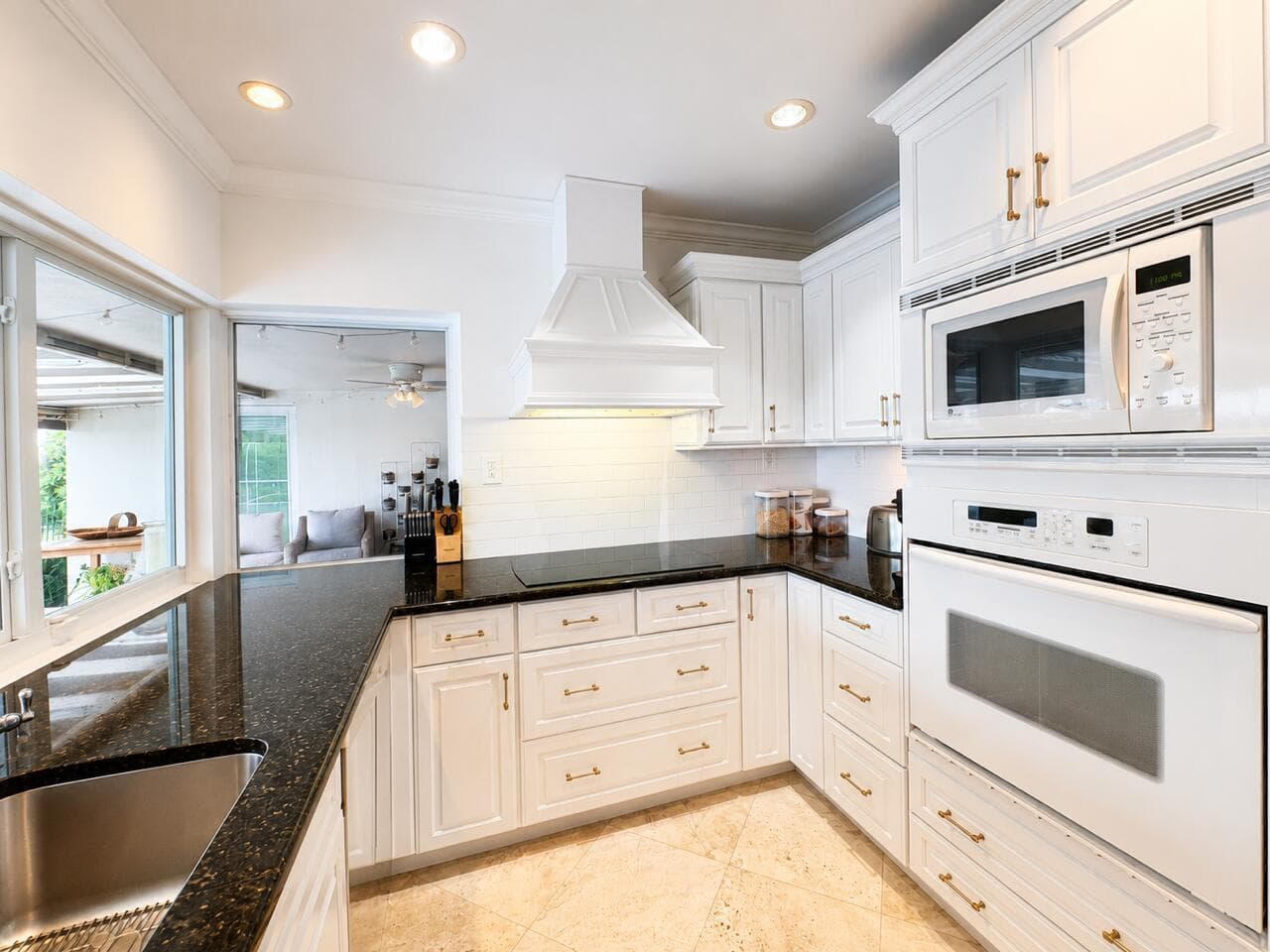 1111 SW Pepperridge Terrace, Boca Raton, FL 33486 photo 12