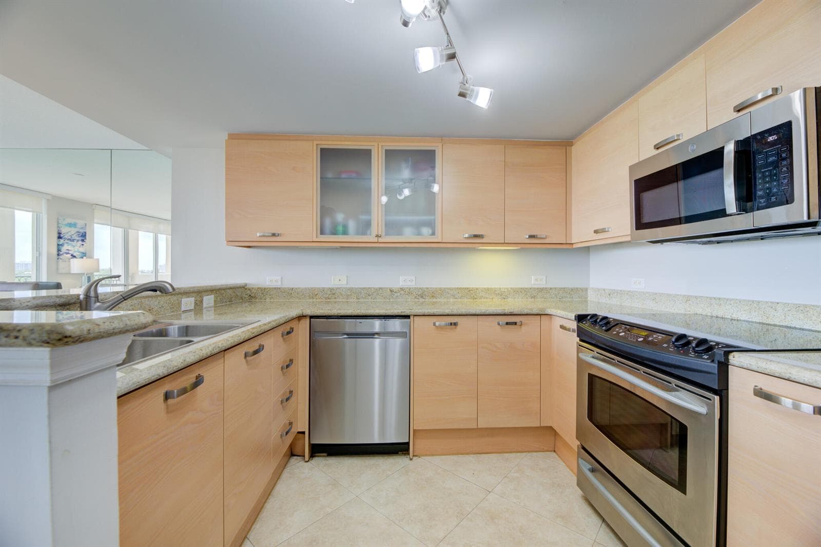 2001 N Ocean Boulevard # 603, Fort Lauderdale, FL 33305 photo 8