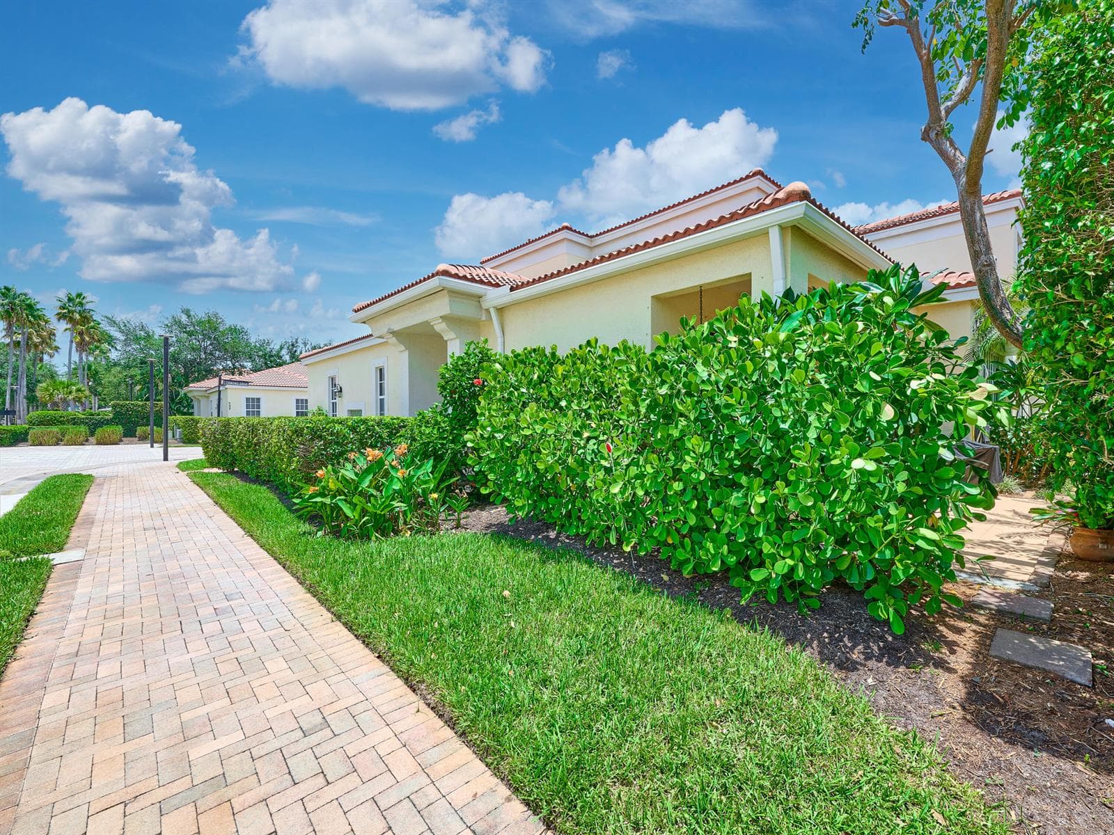 530 COMMONS Drive, Palm Beach Gardens, FL 33418 photo 6