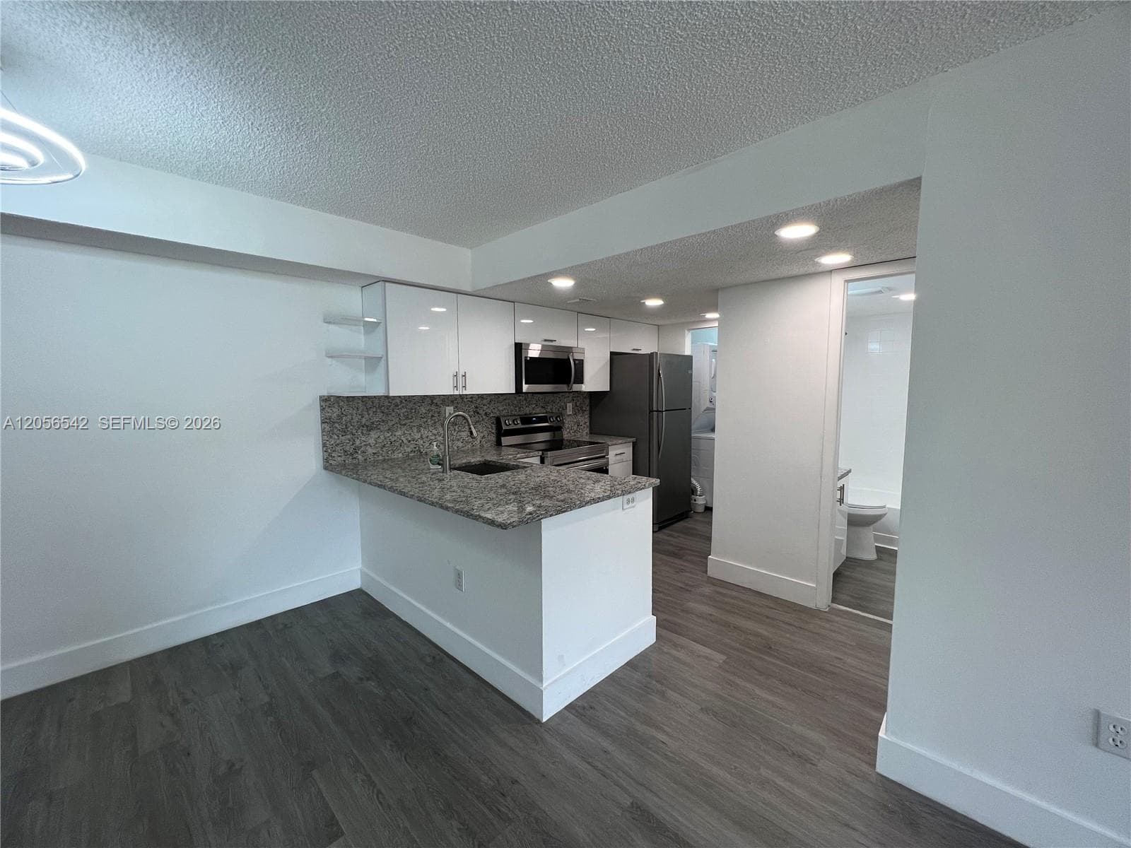 7235 NW 179th St # 104, Hialeah, FL 33015 photo 6