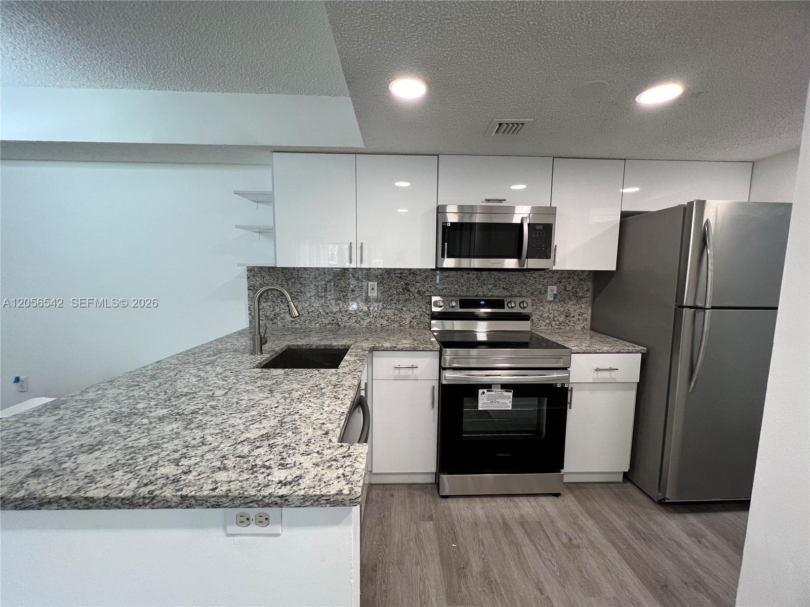 7235 NW 179th St # 104, Hialeah, FL 33015 photo 10