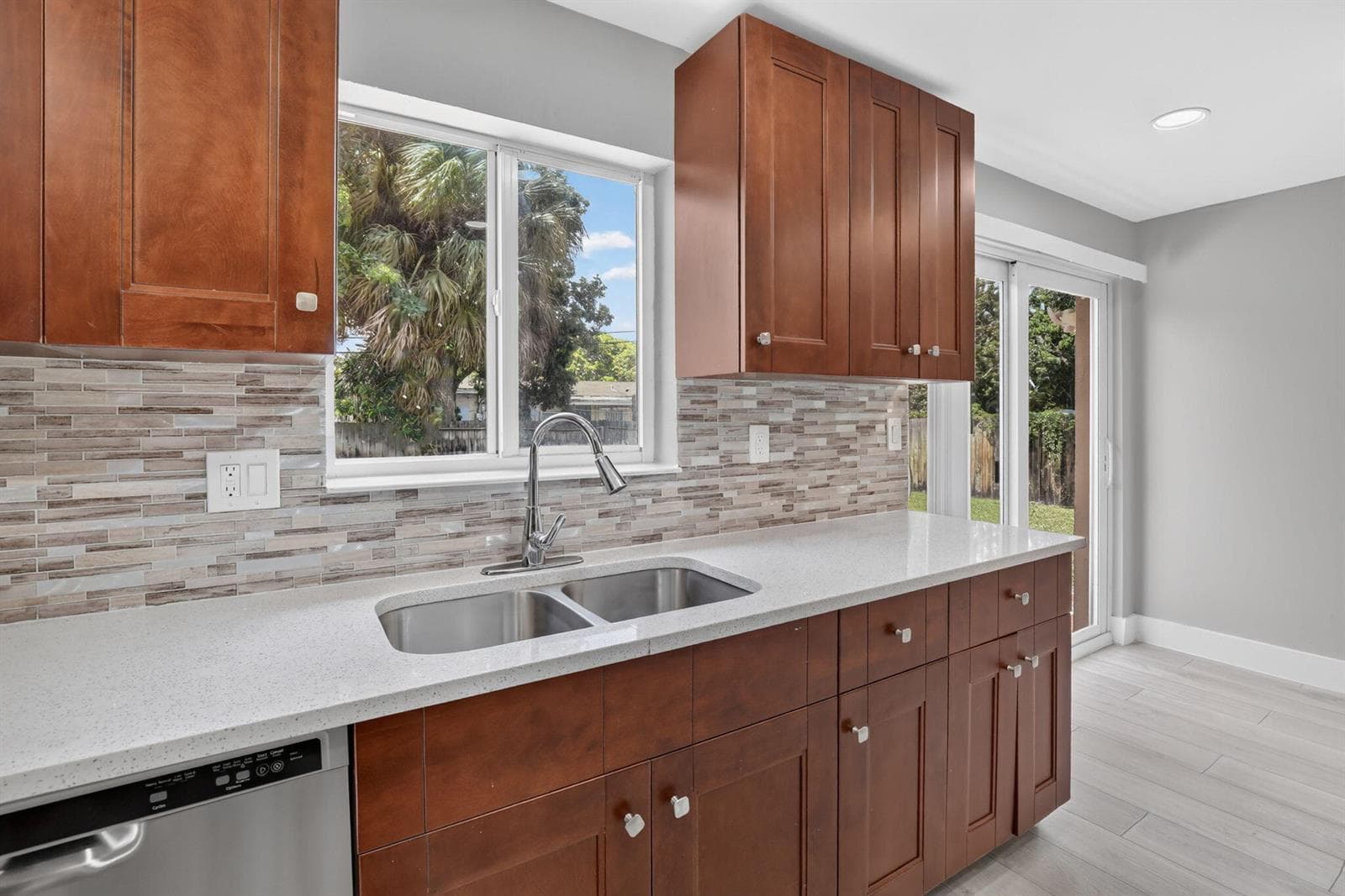 6281 NW 14TH Court, Sunrise, FL 33313 photo 12
