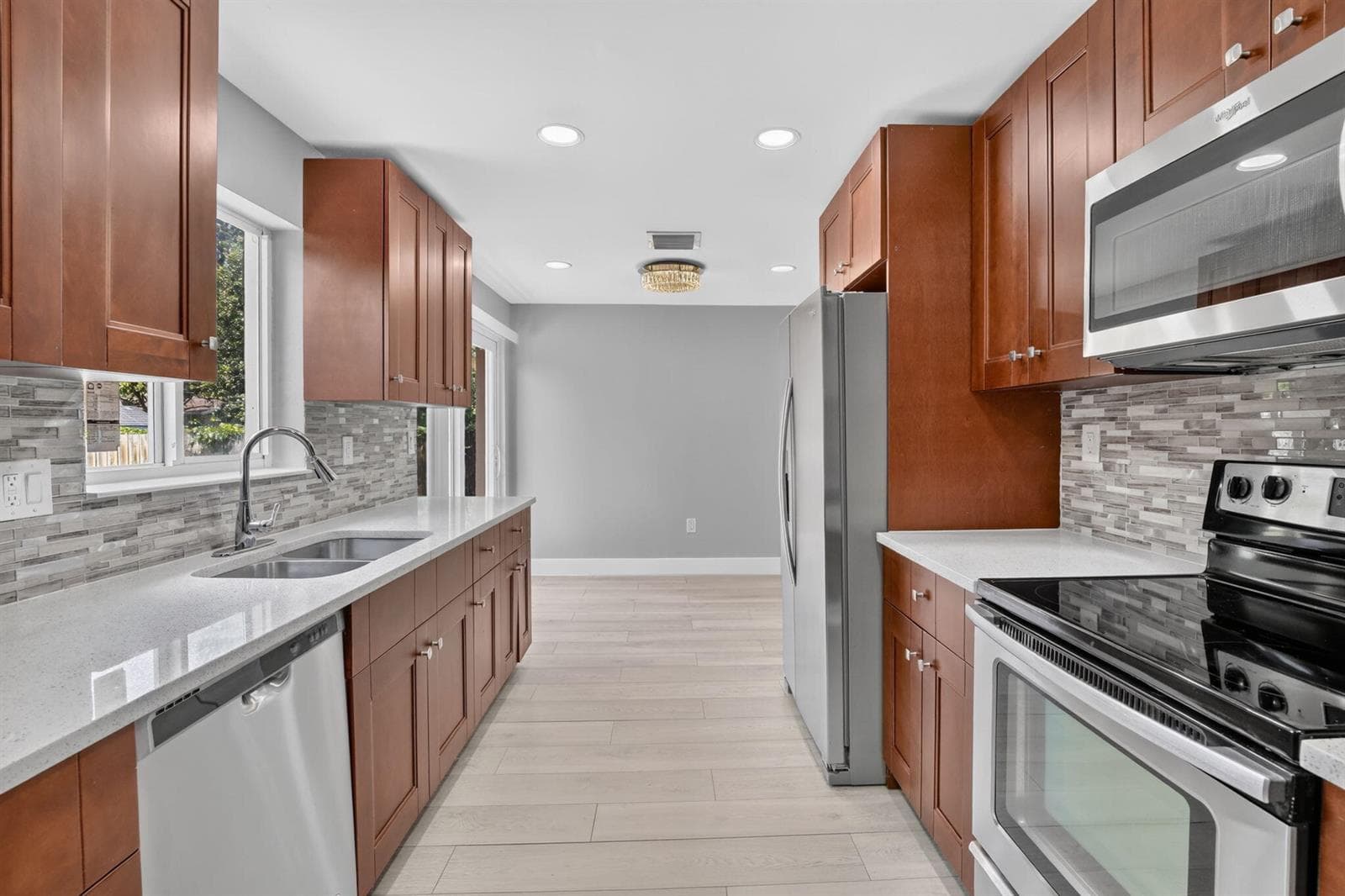 6281 NW 14TH Court, Sunrise, FL 33313 photo 11