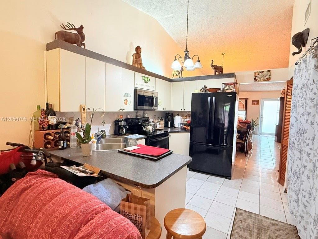 5941 W 20th Ln, Hialeah, FL 33016 photo 6