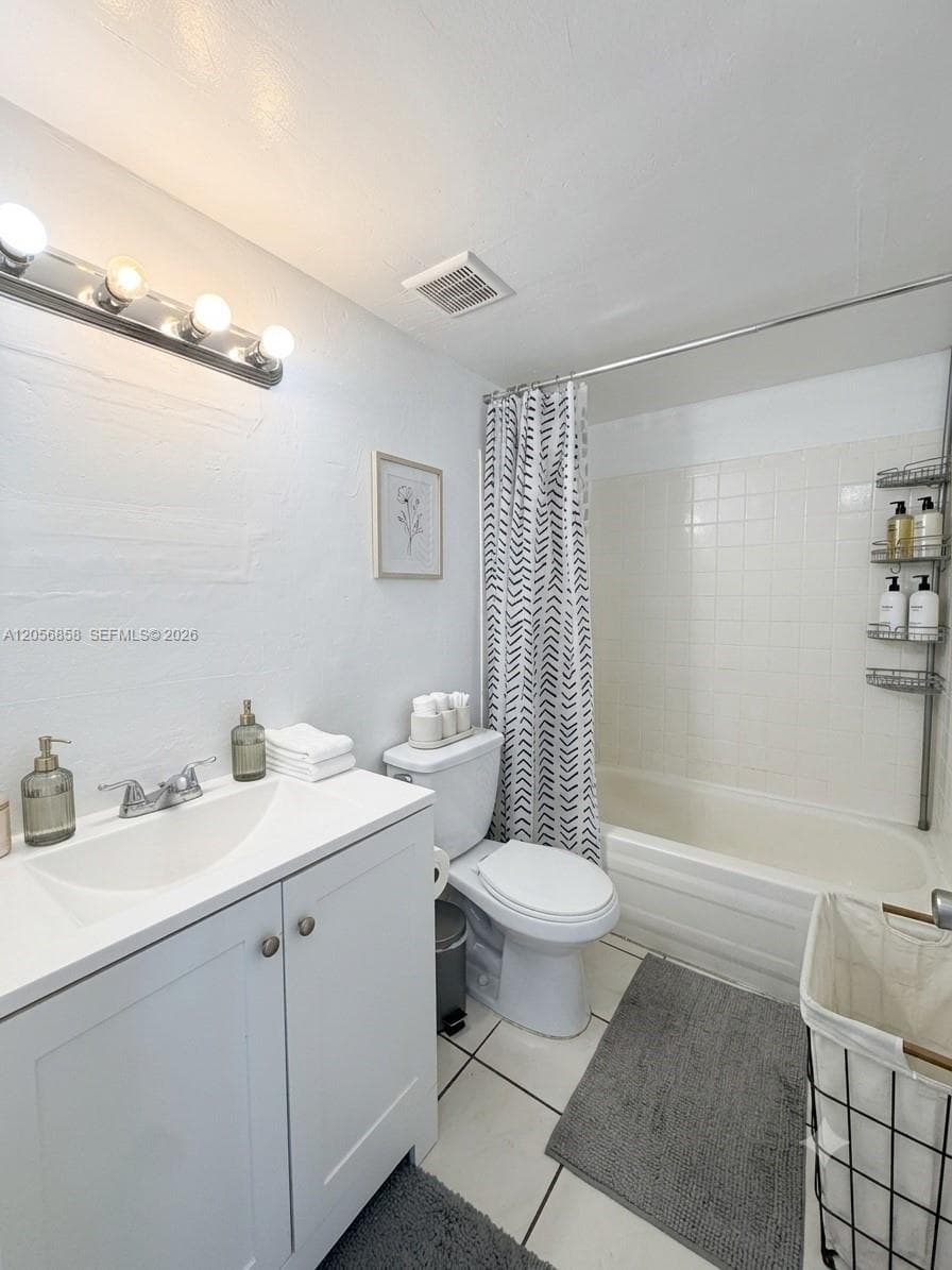 5775 W 20th Ave # 308, Hialeah, FL 33012 photo 7