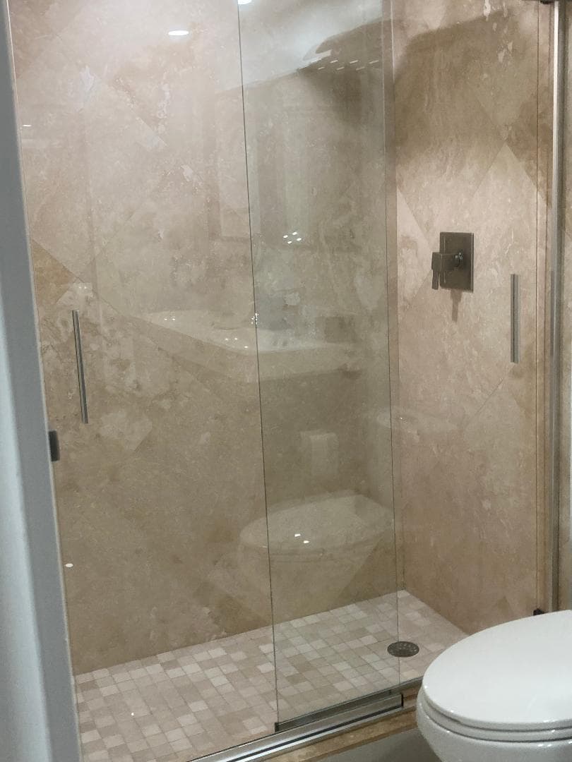 565 OAKS Lane # 305, Pompano Beach, FL 33069 photo 8