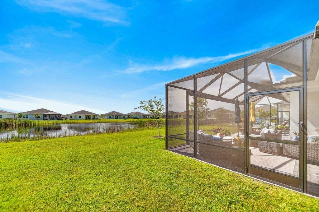 13892 SE RIVERSWAY Street, Port St. Lucie, FL 34984 photo 13