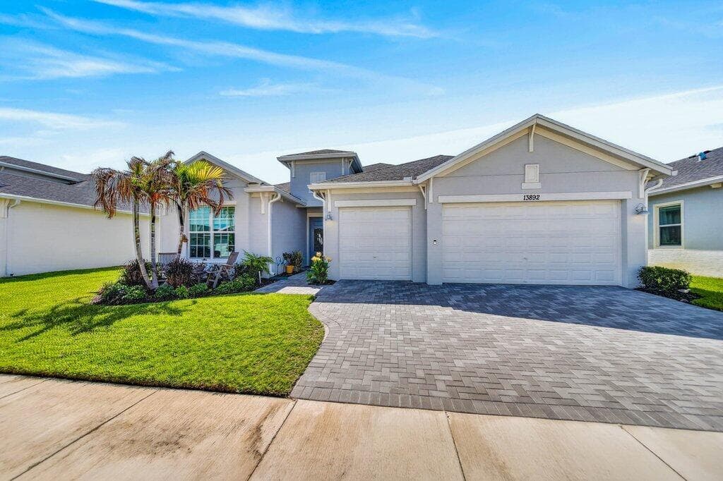 13892 SE RIVERSWAY Street, Port St. Lucie, FL 34984 photo 8