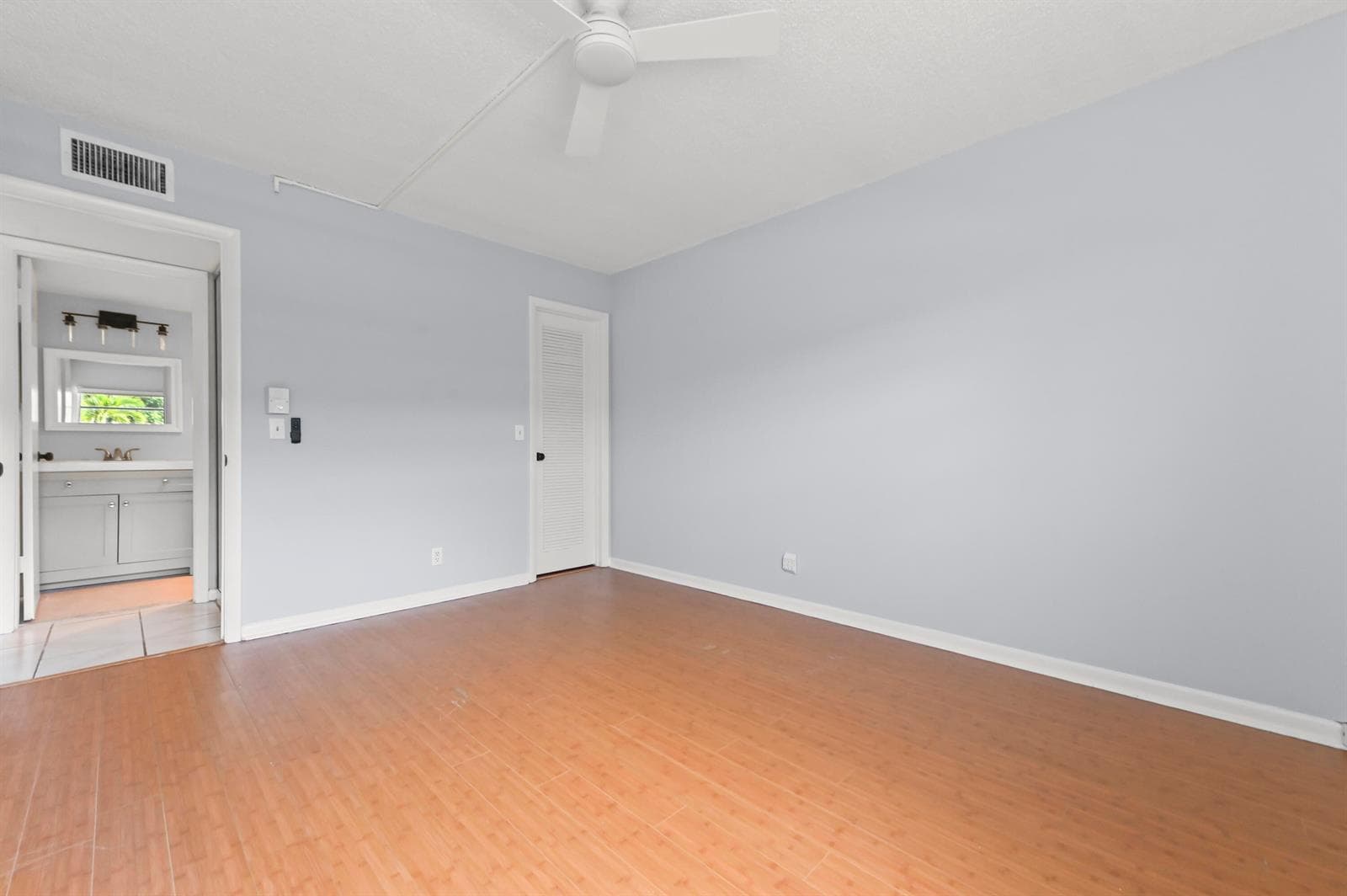 548 Capri L, Delray Beach, FL 33484 photo 13