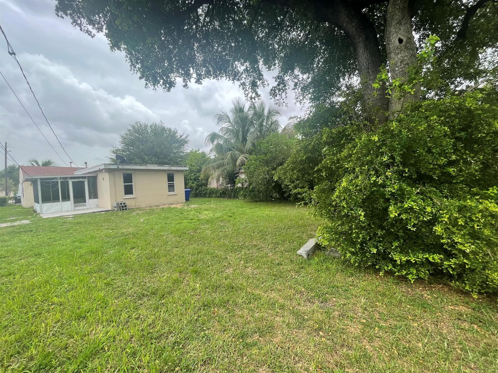 2819 POLK Street # B, Hollywood, FL 33020 photo 13