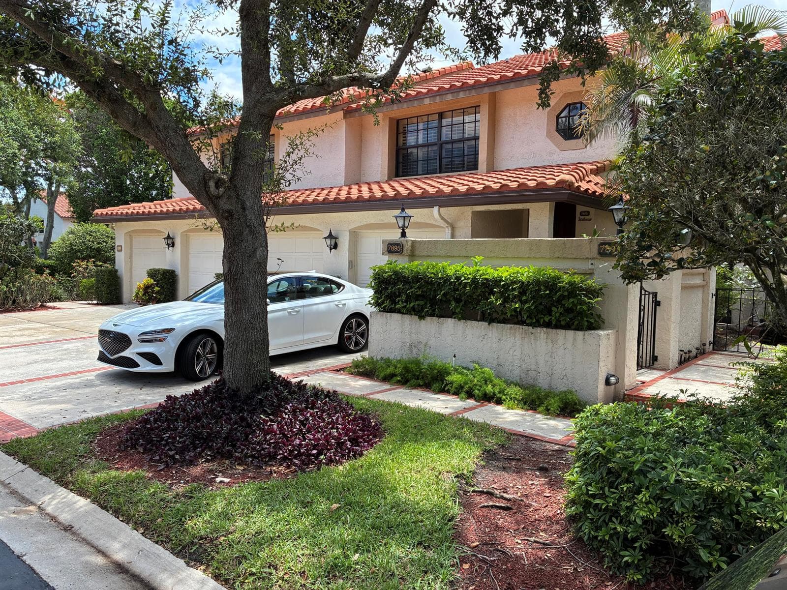 7895 LA MIRADA Drive, Boca Raton, FL 33433 photo 2