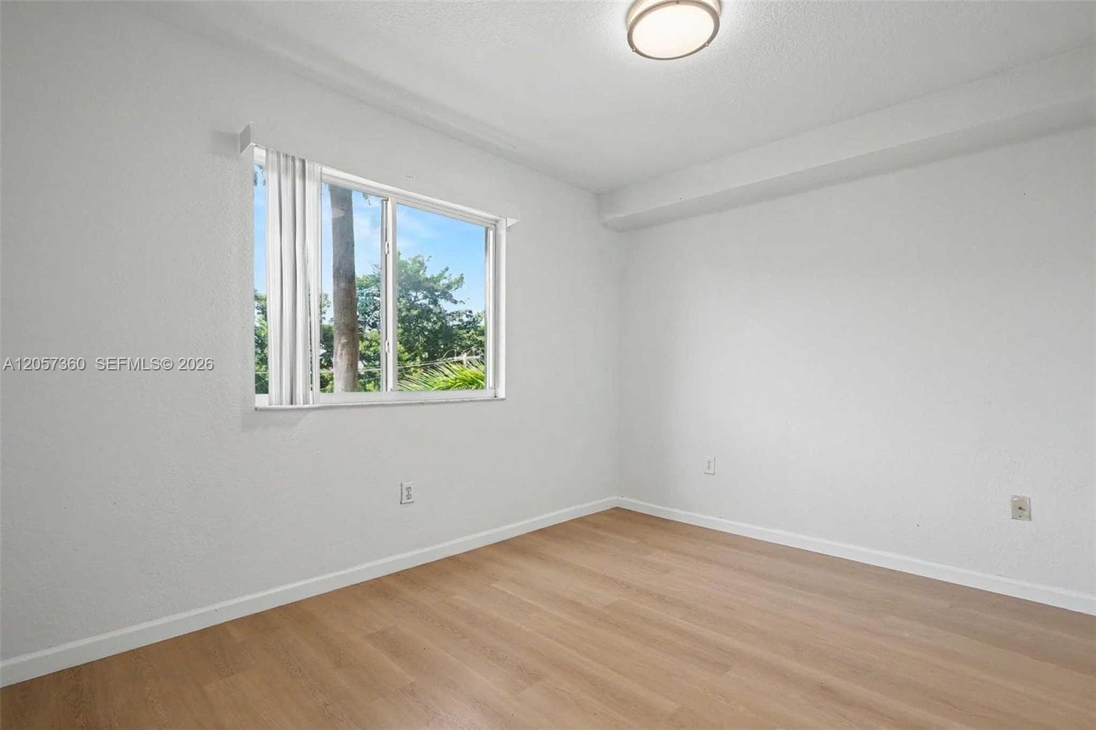 816 NW 11th St # 402, Miami, FL 33136 photo 6