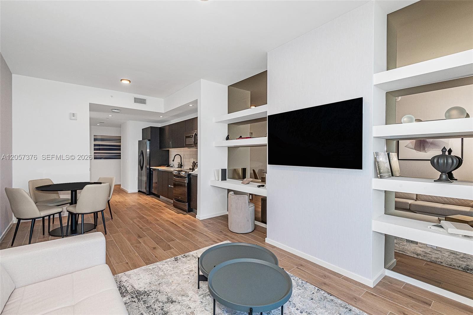 398 NE 5th St # 3711, Miami, FL 33132 photo 8
