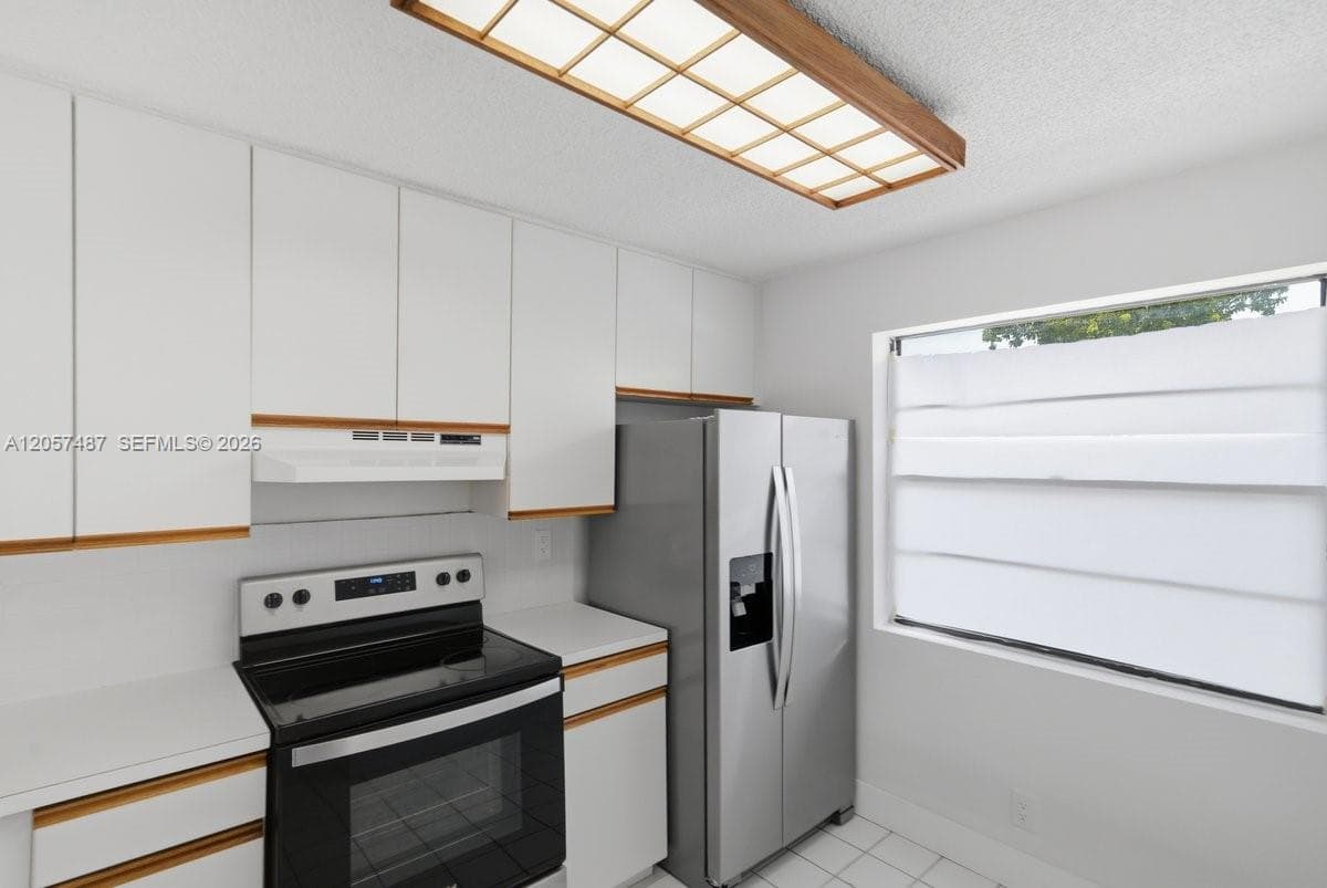 6473 NW 170th Ln, Hialeah, FL 33015 photo 8